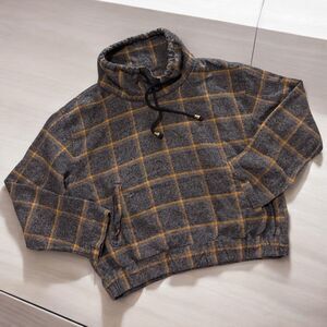 Forever 21 Pullover Gray Plaid Cowl Neck Knit Top Shirt Cropped Top Women’s Sz S